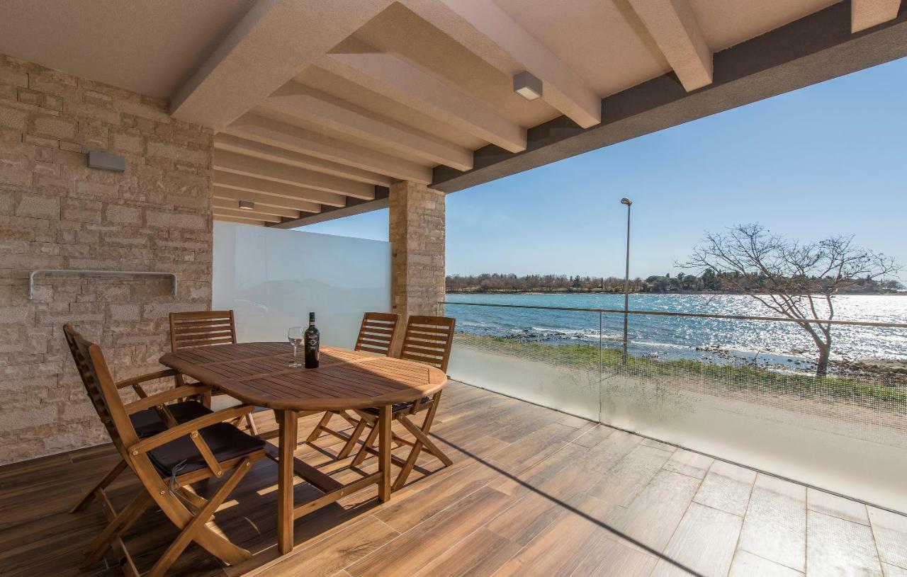 Villa Punta Mulino Lovrečica Kültér fotó