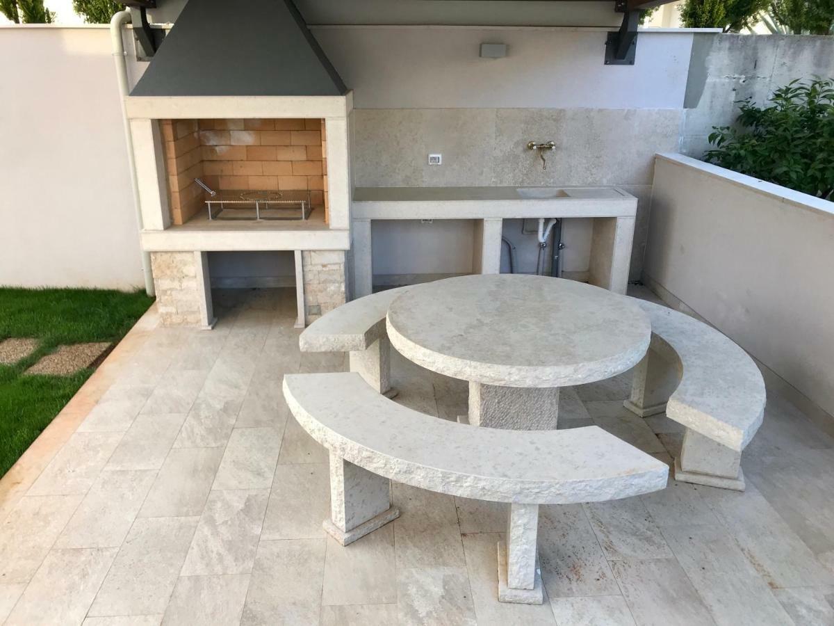 Villa Punta Mulino Lovrečica Kültér fotó